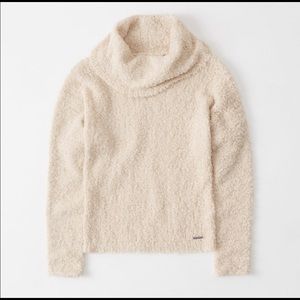 Abercrombie & Fitch Cowl Neck Sweater NWOT size XS